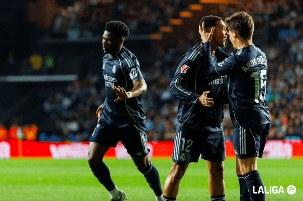 豪门皆赢球：皇马2-1折射绝杀 利物浦3-1复仇晋级 拜仁4-1领先14分